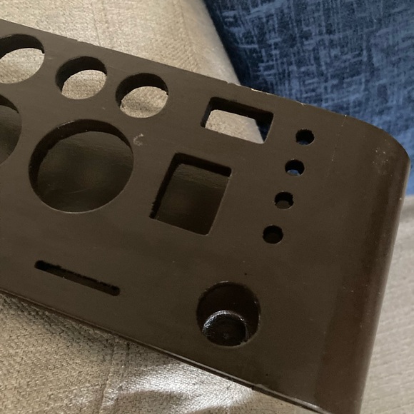 5/$25 Oval brown lacquered wood vanity and electronic organizer. - Picture 3 of 6